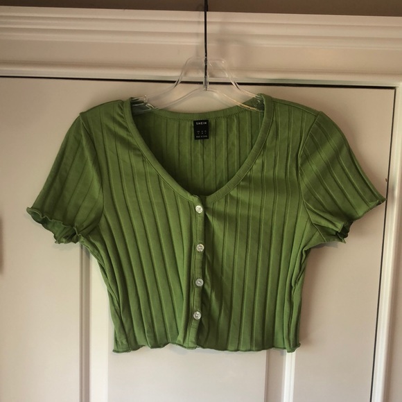 SHEIN Tops - Shein - cropped button down tshirt - never worn